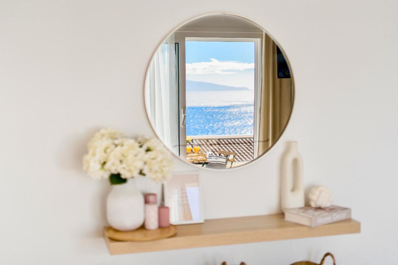 Black Beach Luxury Vacation House Puerto de Santiago  Exteriér fotografie